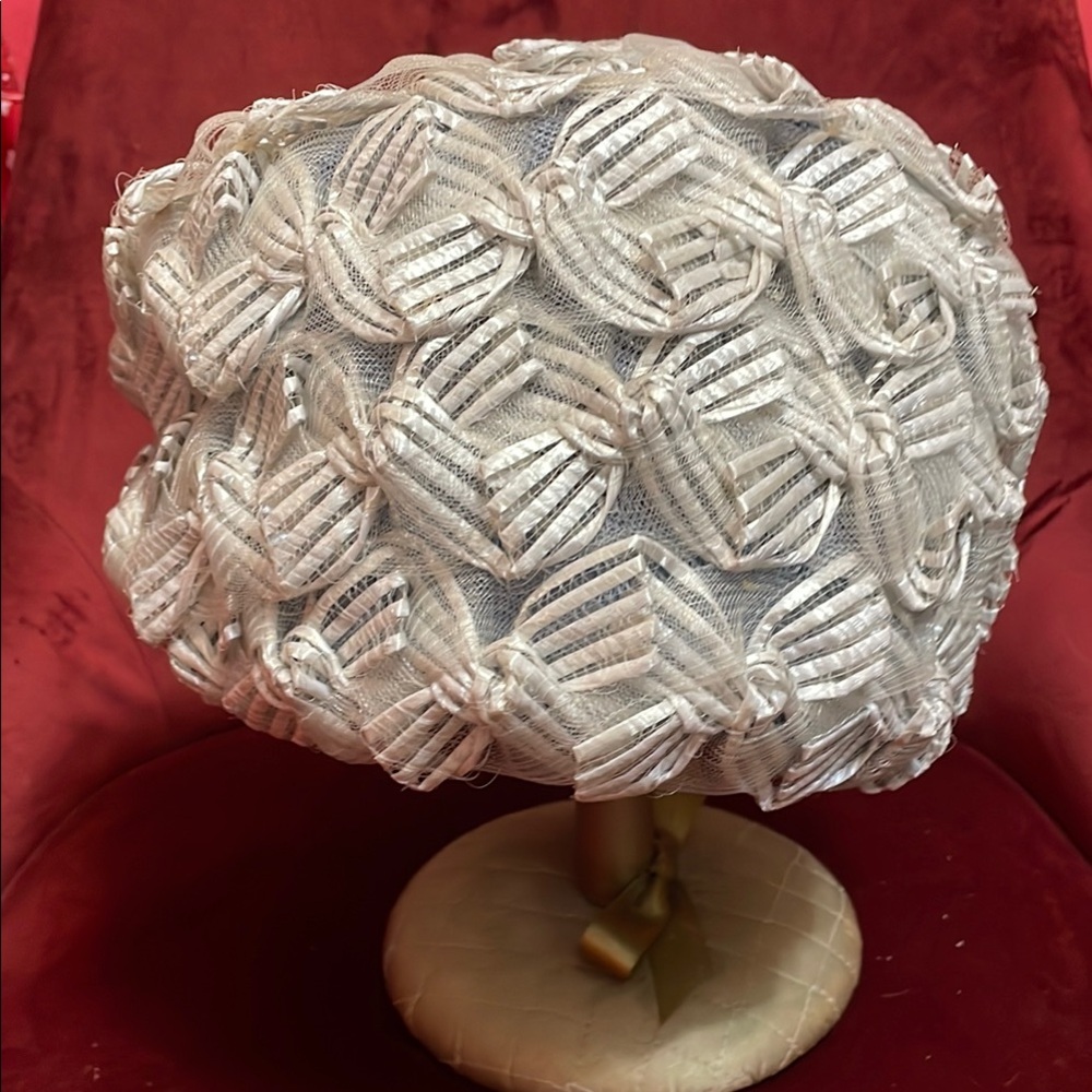 Mr John Sophisticate New Yorkk Paris vintage hat. Excellent condition